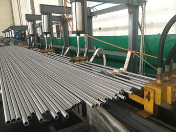 Nahtloses Rohr ASTM B444 Gr.2 INCONEL 625 25,4 x 2,11 x 6096MM Wärmetauscher-Anwendung 100% UT u. UND u. HT