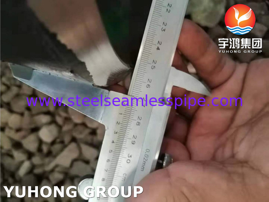 ASME SA335 P11 Nahtlose Rohre aus ferritischer Stahllegierung für Feuerheizungen API661