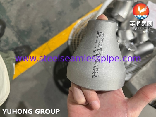 ASTM A815 S32205-S Reduktor für raue Umgebungen und Meereswasseranwendungen