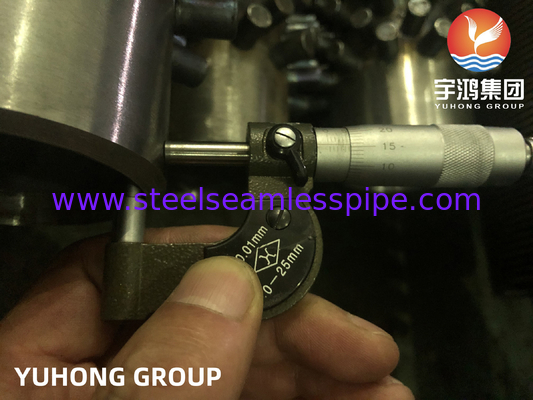 ASTM EN DIN ASTM A106 Gr.B A335 P5 P9 A312 TP304 317L mit Stichflossen