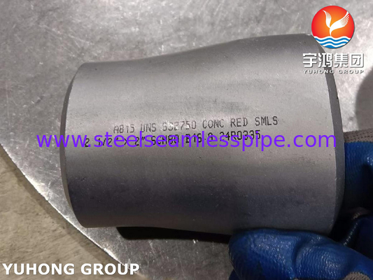ASTM A815 UNS S32750 Super-Duplex-Stahlbefestigungen B16.9 BW Konzentrischer Reduktor