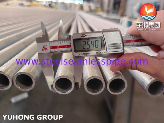 ASME SA213 TP304 S30400 Edelstahl-Nahtlosrohr für Kessel