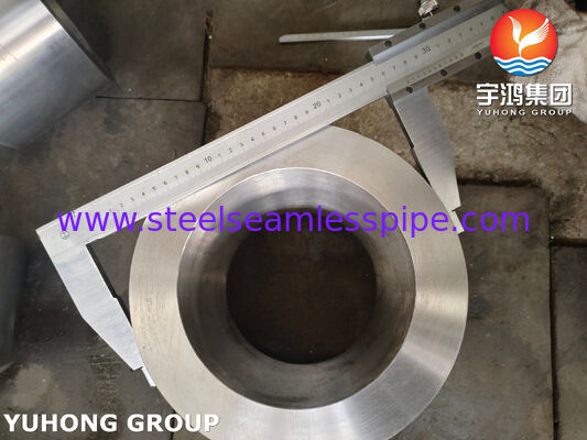 ASTM A105N Schmiedestücke aus Kohlenstoffstahl ASME selbstverstärkte Stutzen für Druckbehälter