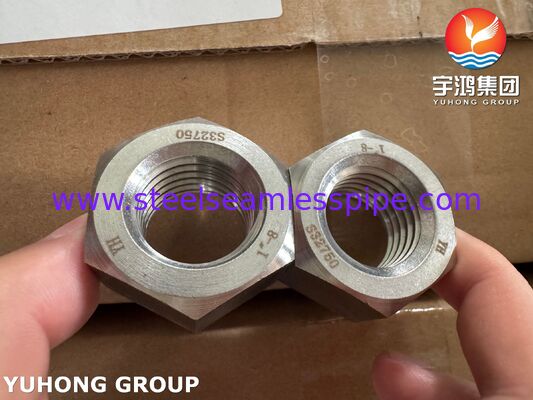 Super Duplex Schrauben ISO4017 S32205 2205 Duplex Stahl Sechskantschraube Mutter Unterlegscheibe