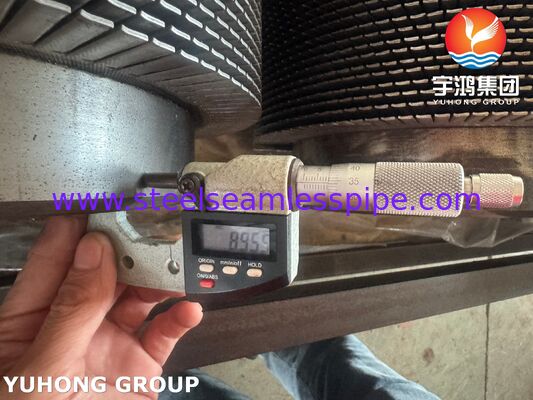 Gezahnte Rippenrohre ASTM A335 P22-Basis und 1Cr13-Rippen