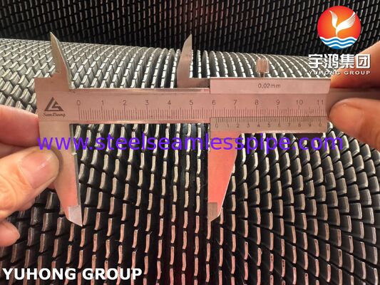 Gezahnte Rippenrohre ASTM A335 P22-Basis und 1Cr13-Rippen