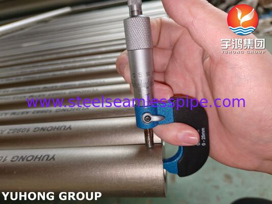 ASTM A312 TP304 / UNS S30400 nahtloses Edelstahl-Hohlprofil für die chemische Industrie